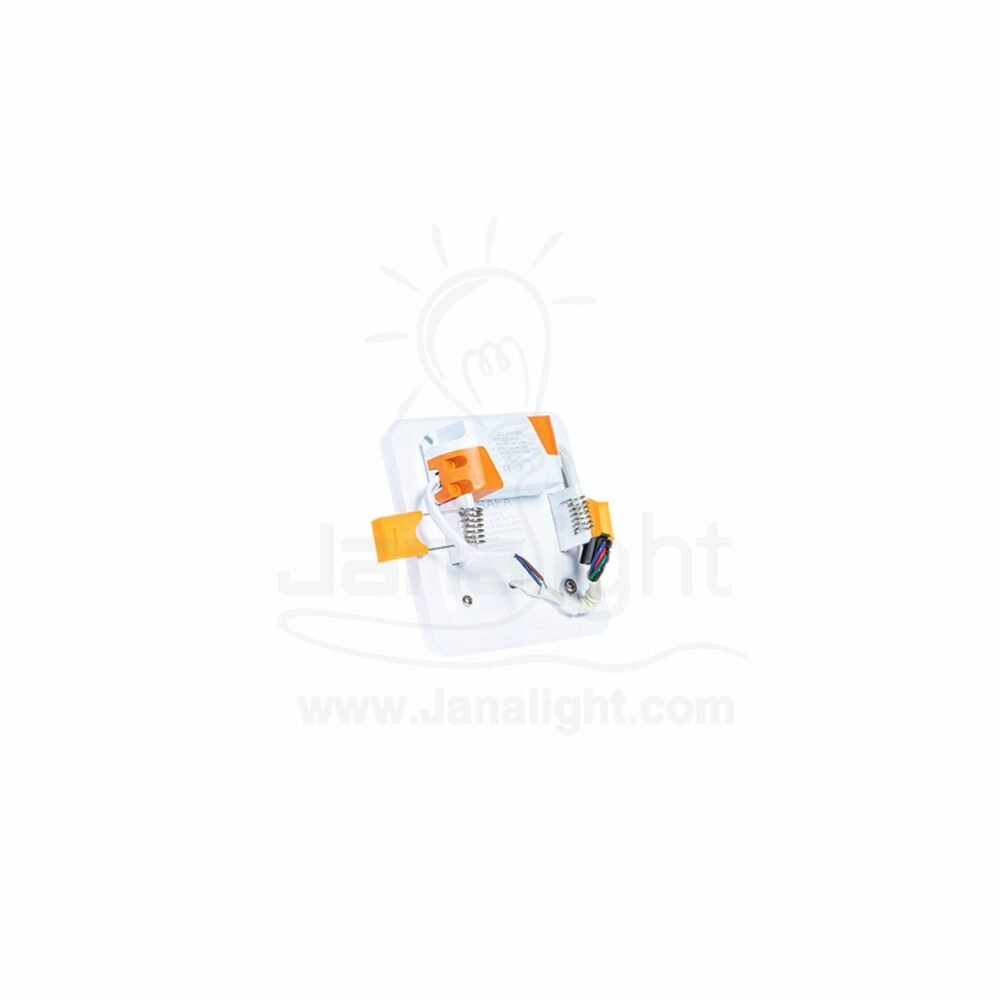 تقدم ماركة العديد من المنتجات الكهربائية والالكترونية وديكور ذات الجودة والاداء العالي ومن هذه المنتجات كشافات الانارة ذات الاضاءة المناسبة ولمريحة للعينين